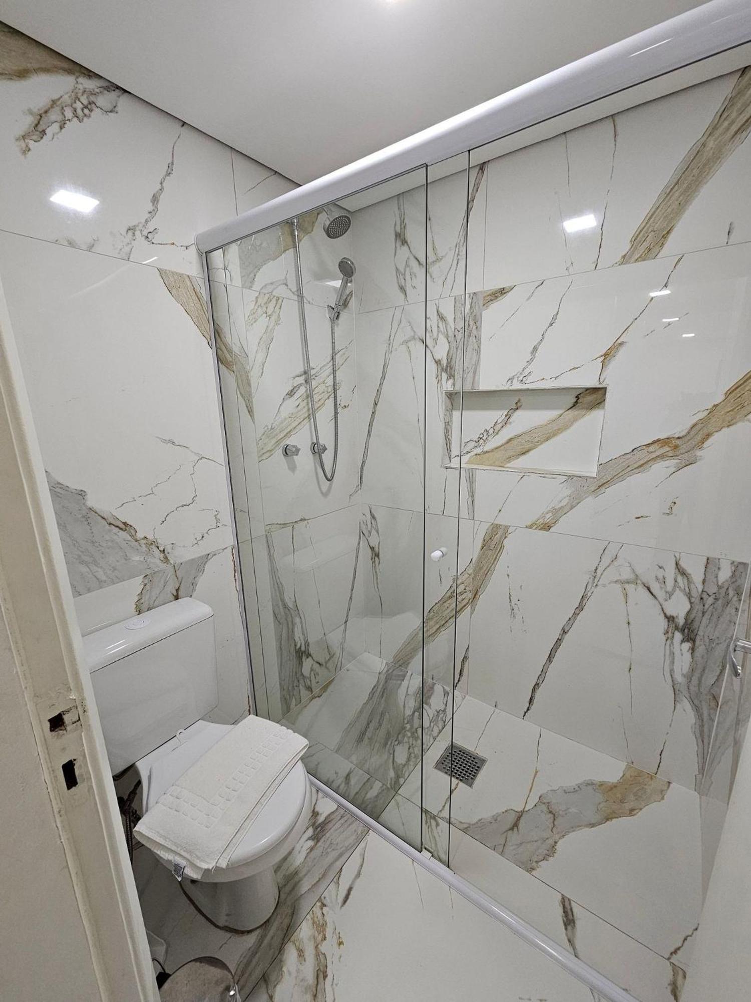 Flat Reformado Perto Do Metro De Moema São Paulo