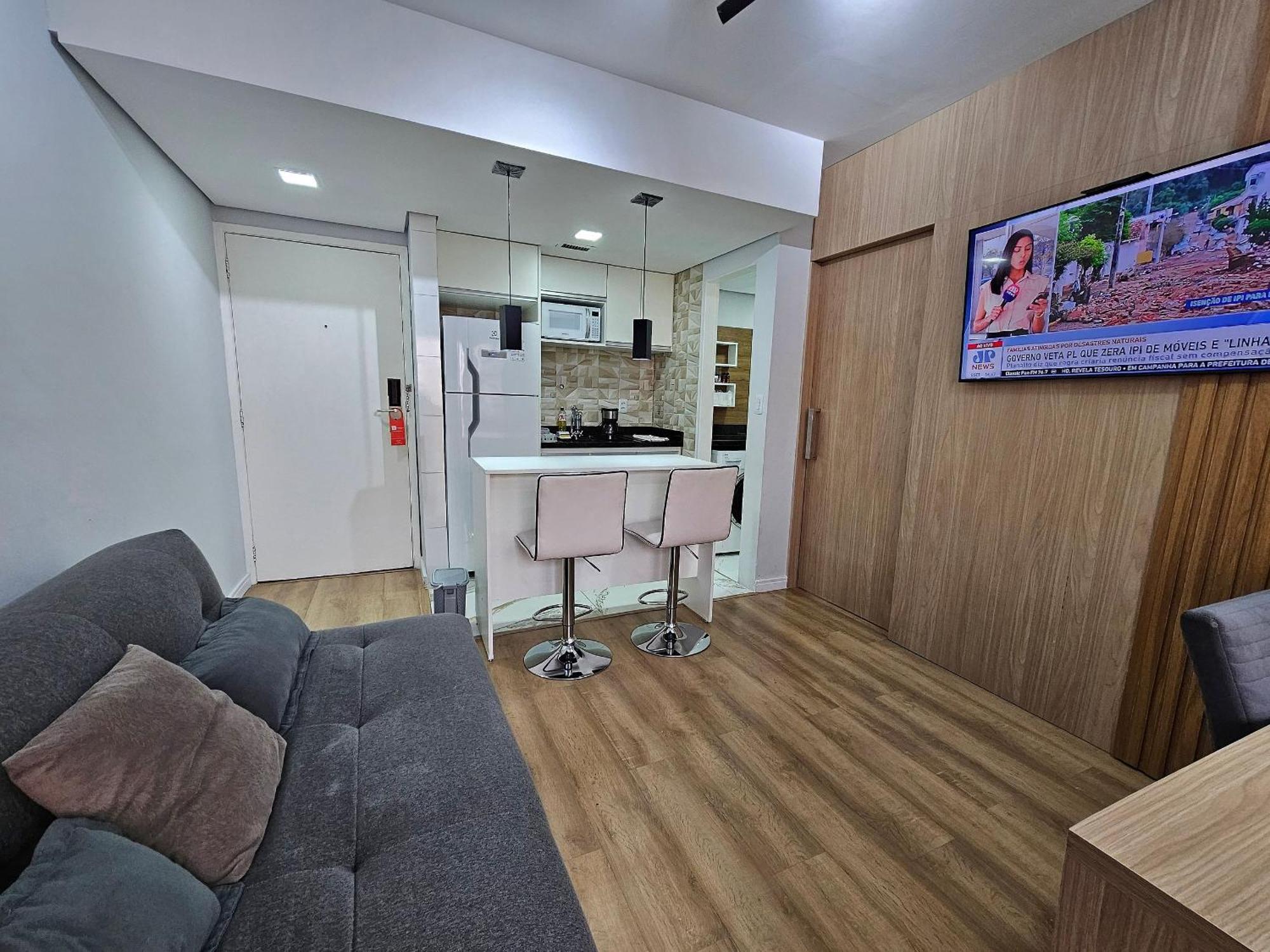 Apartamento Flat Reformado Perto Do Metro De Moema São Paulo